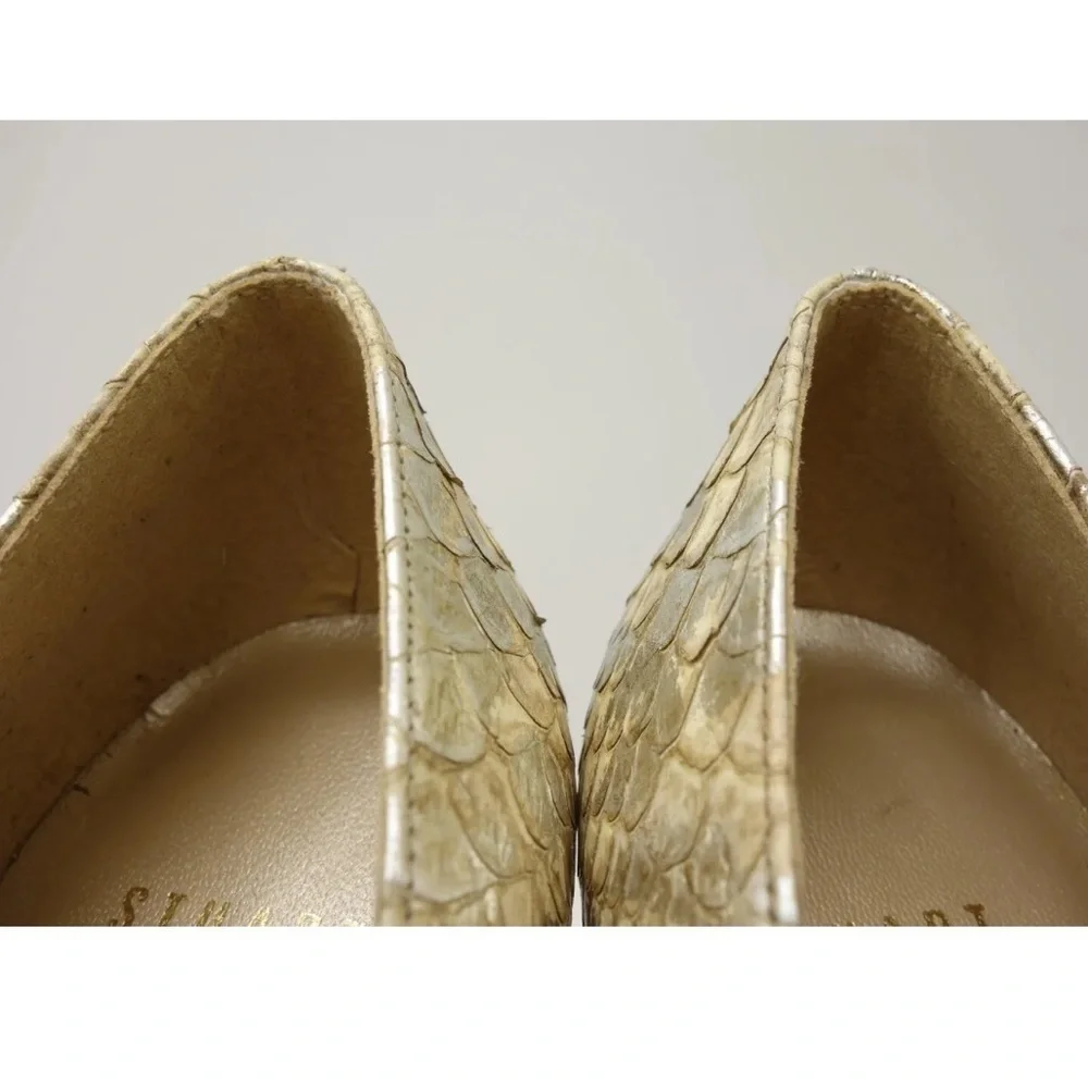 Stuart Weitzman Metallic Gold Snakeskin Heels Pumps stiletto shoes almost new 10